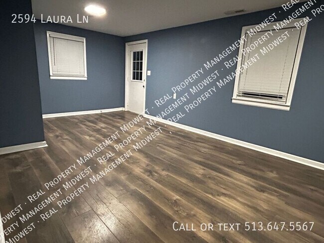 Building Photo - 2594 Laura Ln