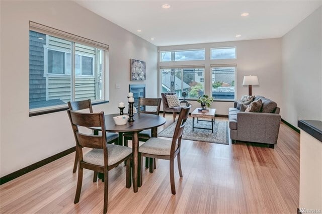 Building Photo - Stunning 3 Bedroom Townhouse in Fremont!
