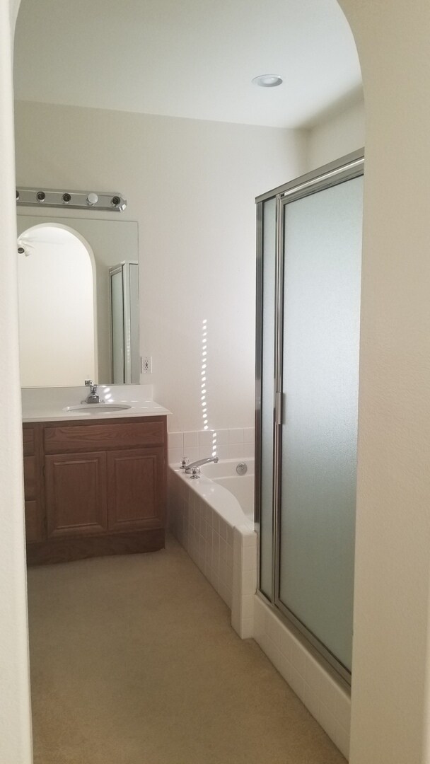 Building Photo - 43136 Bellota Ct