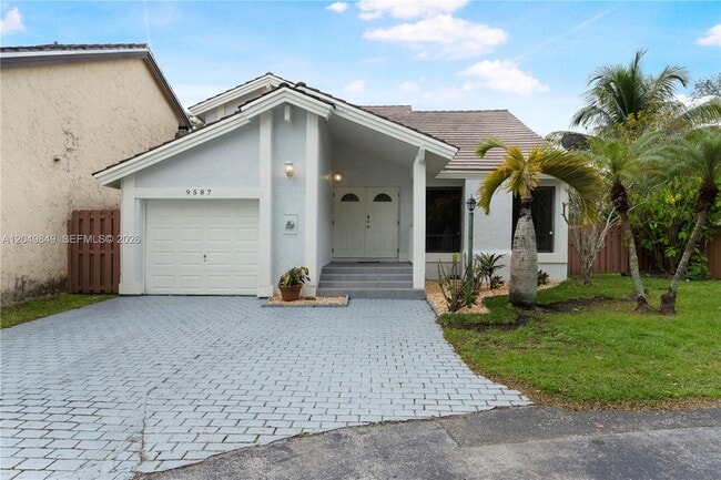 Building Photo - 9587 SW 148th Ave Cir S