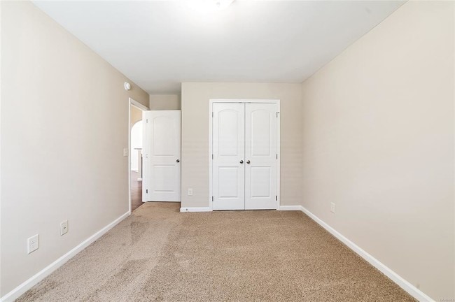 Building Photo - 553 Old Mill Way