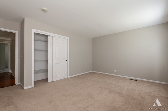 Building Photo - 2603 Old Mill Ln
