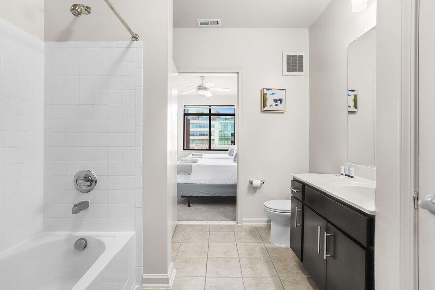 Building Photo - 305 10th Street South