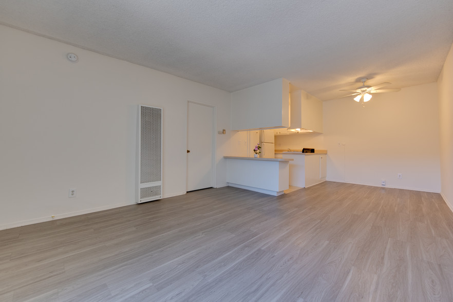 Building Photo - Casa Verde Apartments