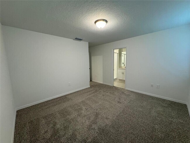 Building Photo - 16395 Bird of Paradise Ave