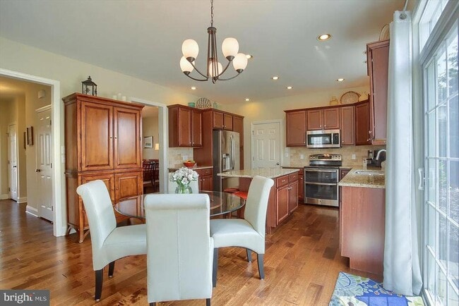 Building Photo - 834 Northern Spy Dr