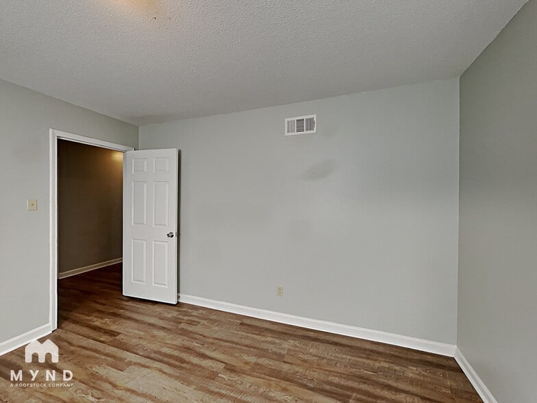 Building Photo - 2768 N Star Dr