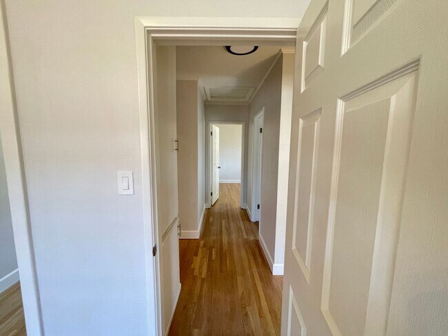 Building Photo - Los Altos Home for Lease