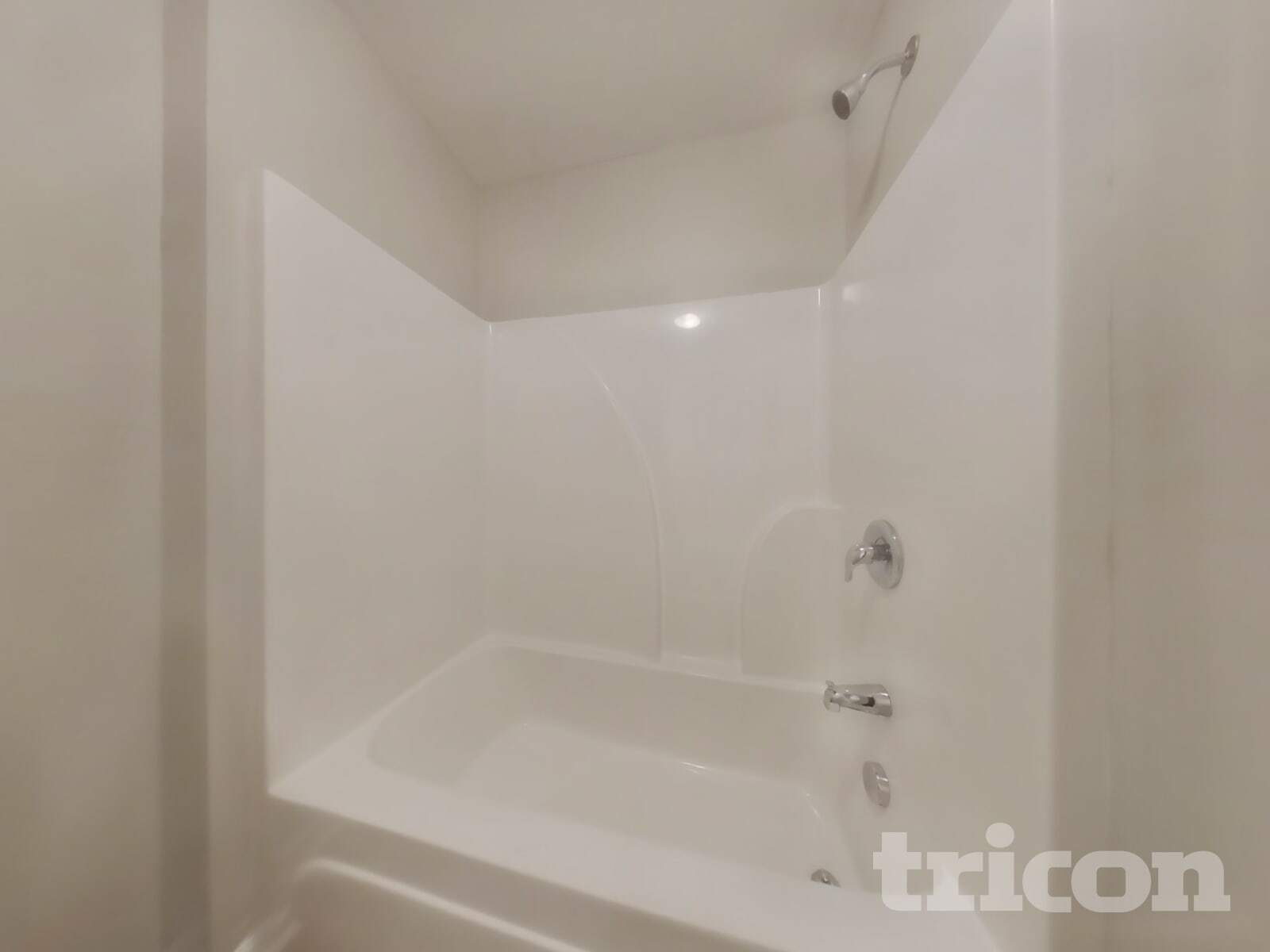 Building Photo - 177 Magnaview Dr