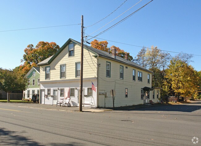 Building Photo - 112-116 Bristol St