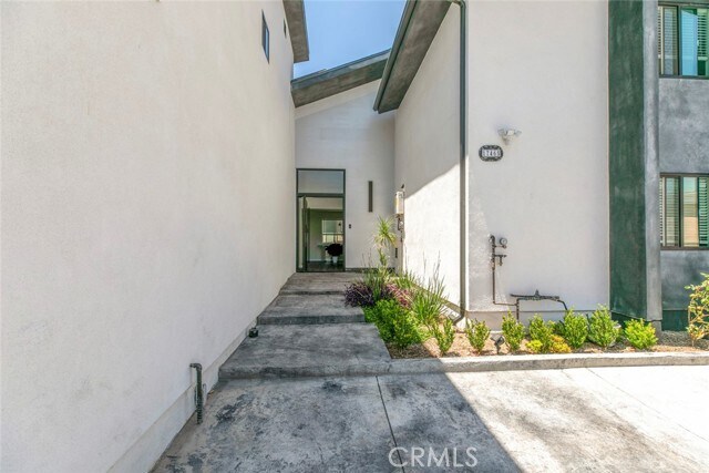 Building Photo - 17465 Tuscan Dr