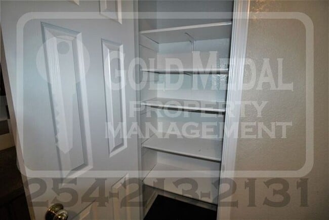 Building Photo - 1514 Shoshoni Trail