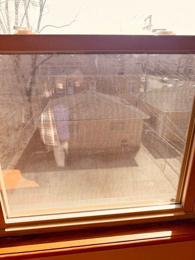 Building Photo - 2823 W 71st St