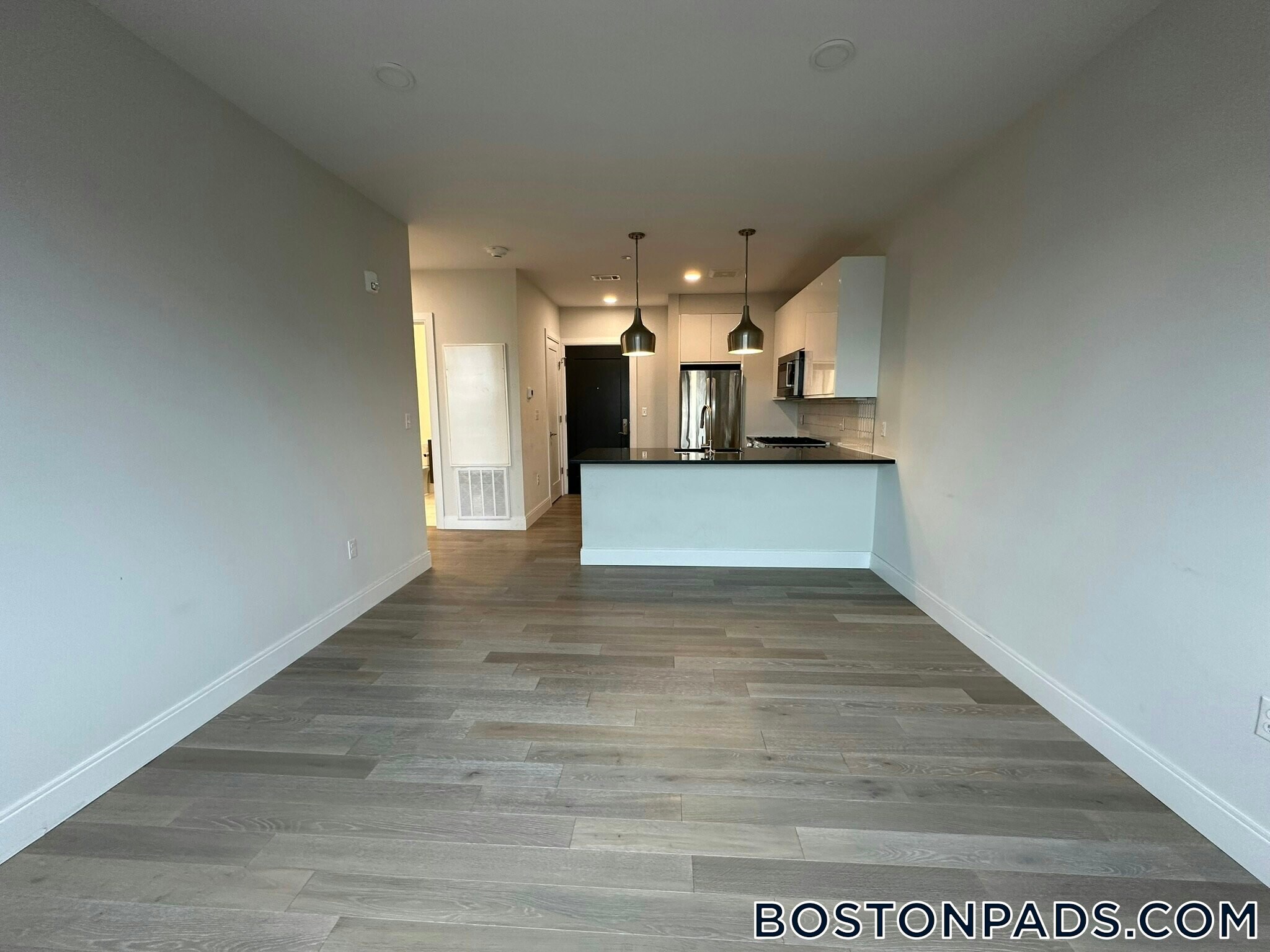 Building Photo - 152 Liverpool St