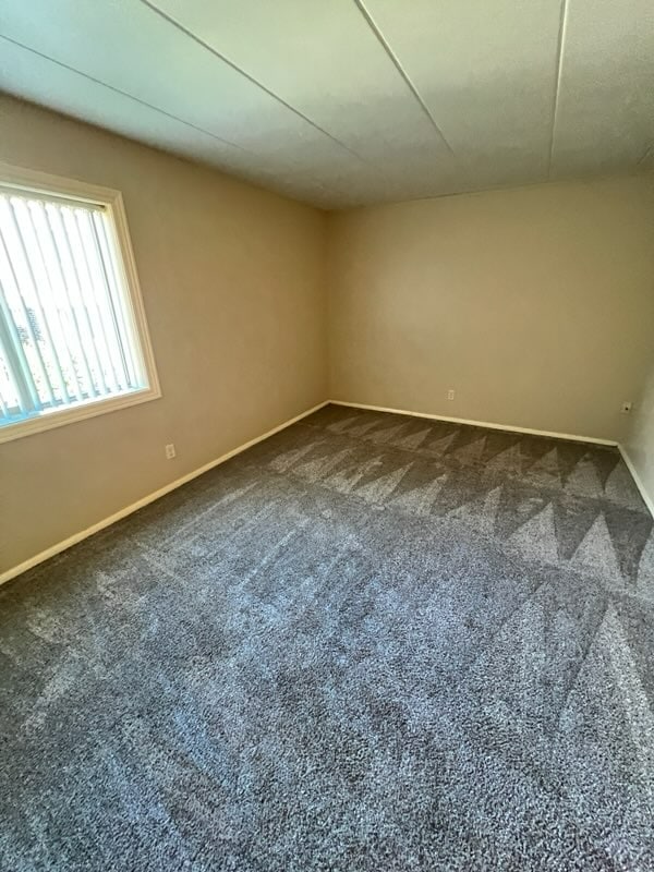 Building Photo - 4401 S 27th St