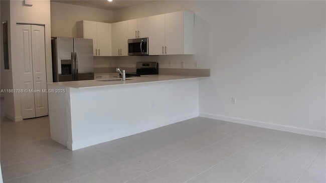 Building Photo - 35761 SW 178th Ct