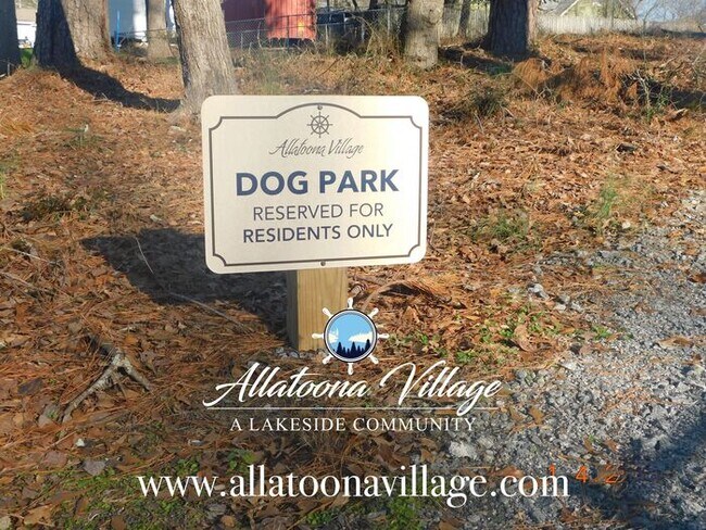 Building Photo - No Deposit Required ! Lake Allatoona home 3/2 Pet Friendly Open Floor Plan and Lake Access