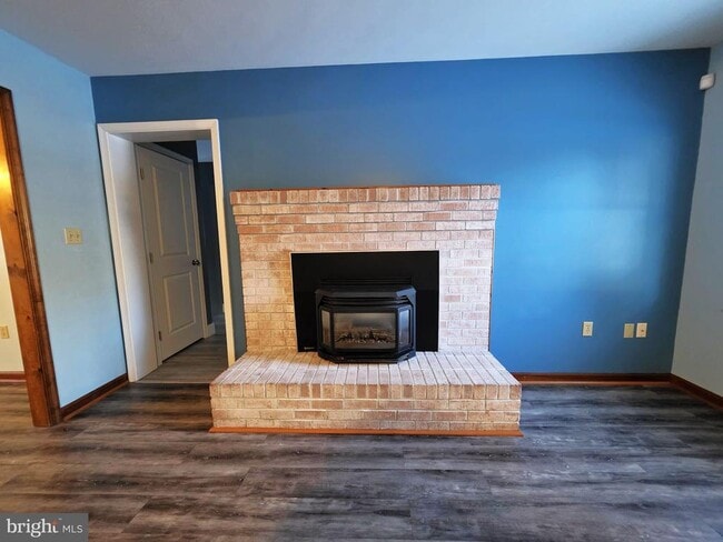 Building Photo - 29325 W Line Rd