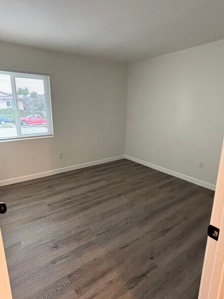 Building Photo - 11385 Almazon St