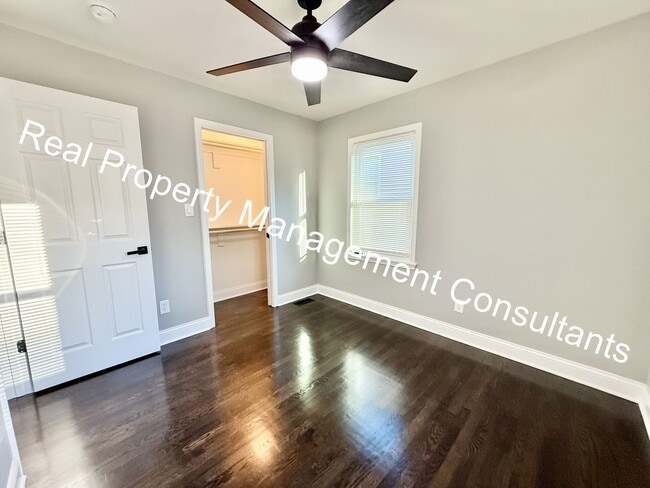 Building Photo - Beautifully Renovated 3-Bedroom, 2-Bath Ho...