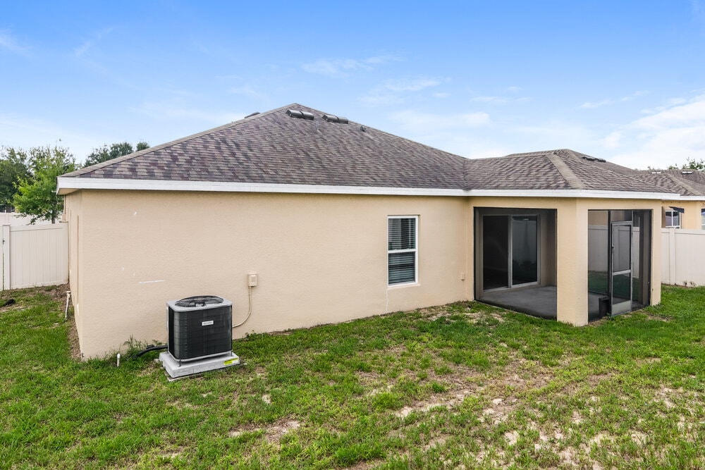 Building Photo - 346 Vitoria Rd