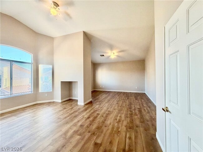 Building Photo - 8917 Waltzing Waters Ct
