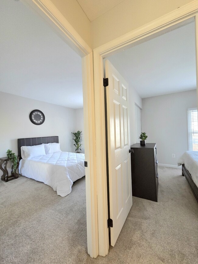 Building Photo - 5407 Leeway Ct