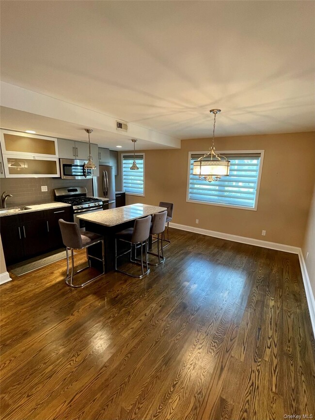 Building Photo - 133-09 Rockaway Beach Blvd