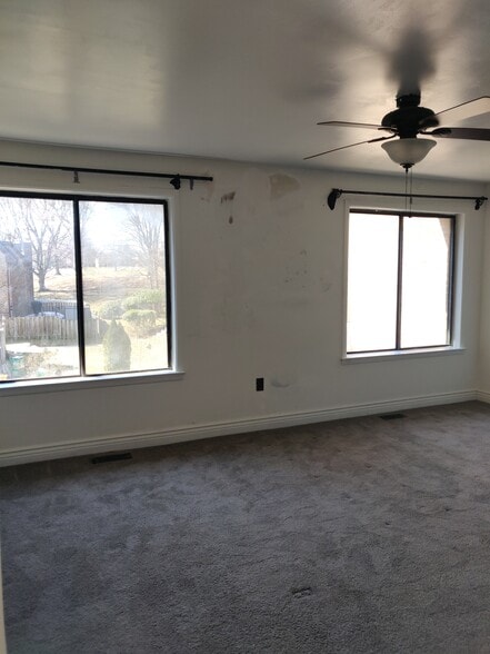 Building Photo - 5374 Eliots Oak Rd