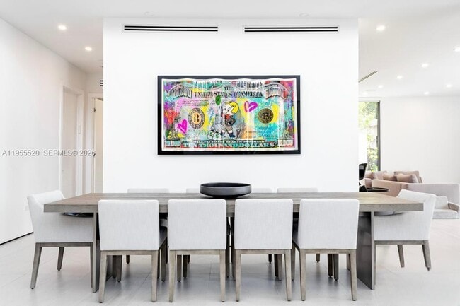 Building Photo - 1830 NE 193rd St