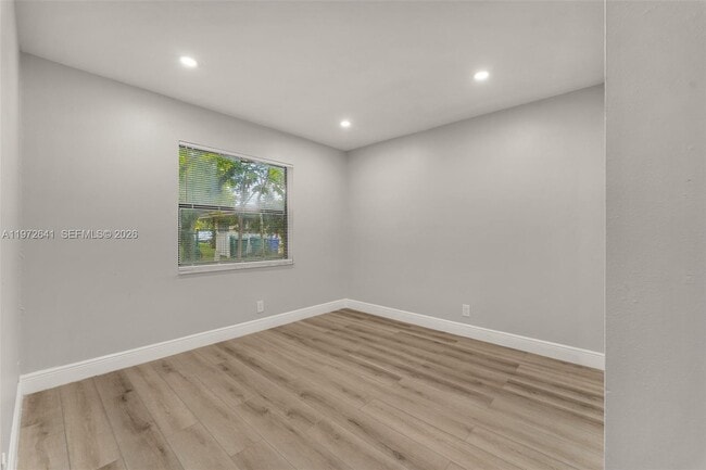 Building Photo - 10375 NW 35th St