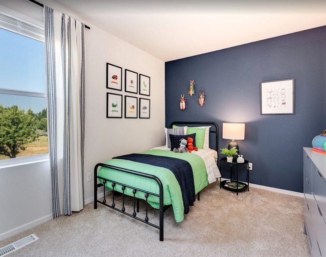 Building Photo - Day Break Dream Home