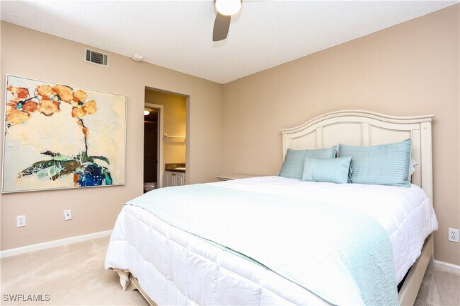 Building Photo - 5908 Cranbrook Way