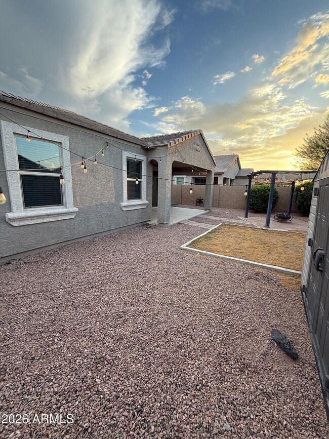 Building Photo - 41326 W Jenna Ln