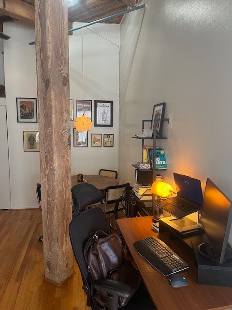 Building Photo - 225 W Huron St