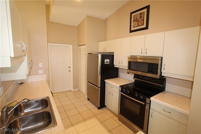 Building Photo - 7039 Mill Pond Cir