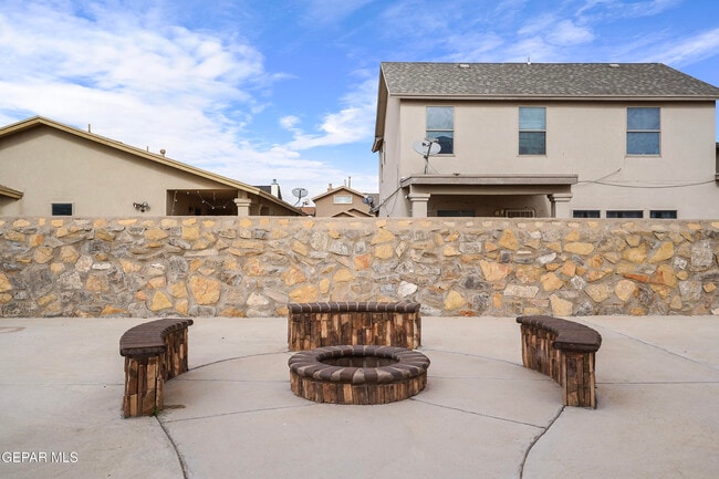 Building Photo - 14417 Delta Point Ct