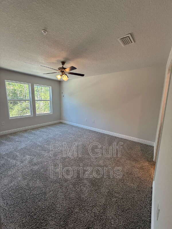 Building Photo - 710-D Giese Lane