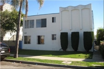 Building Photo - 2314 Chariton Ave