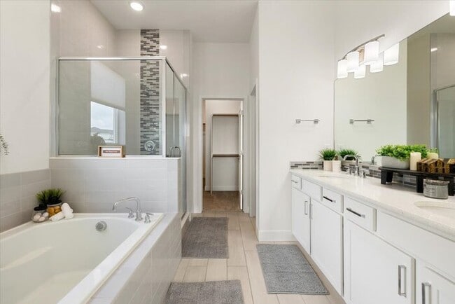 Building Photo - 6602 Enclave Vista Loop