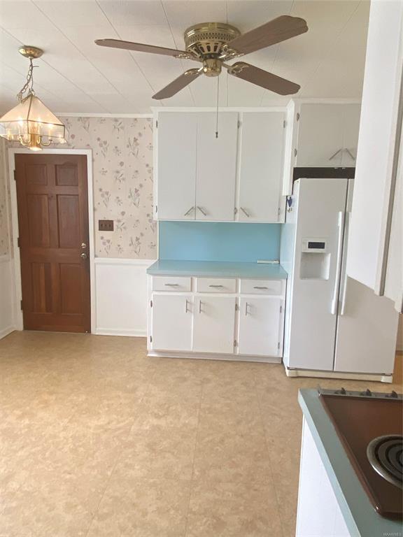 Building Photo - 2052 Midway St