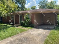 Building Photo - 4209 Tee Jay Dr NW