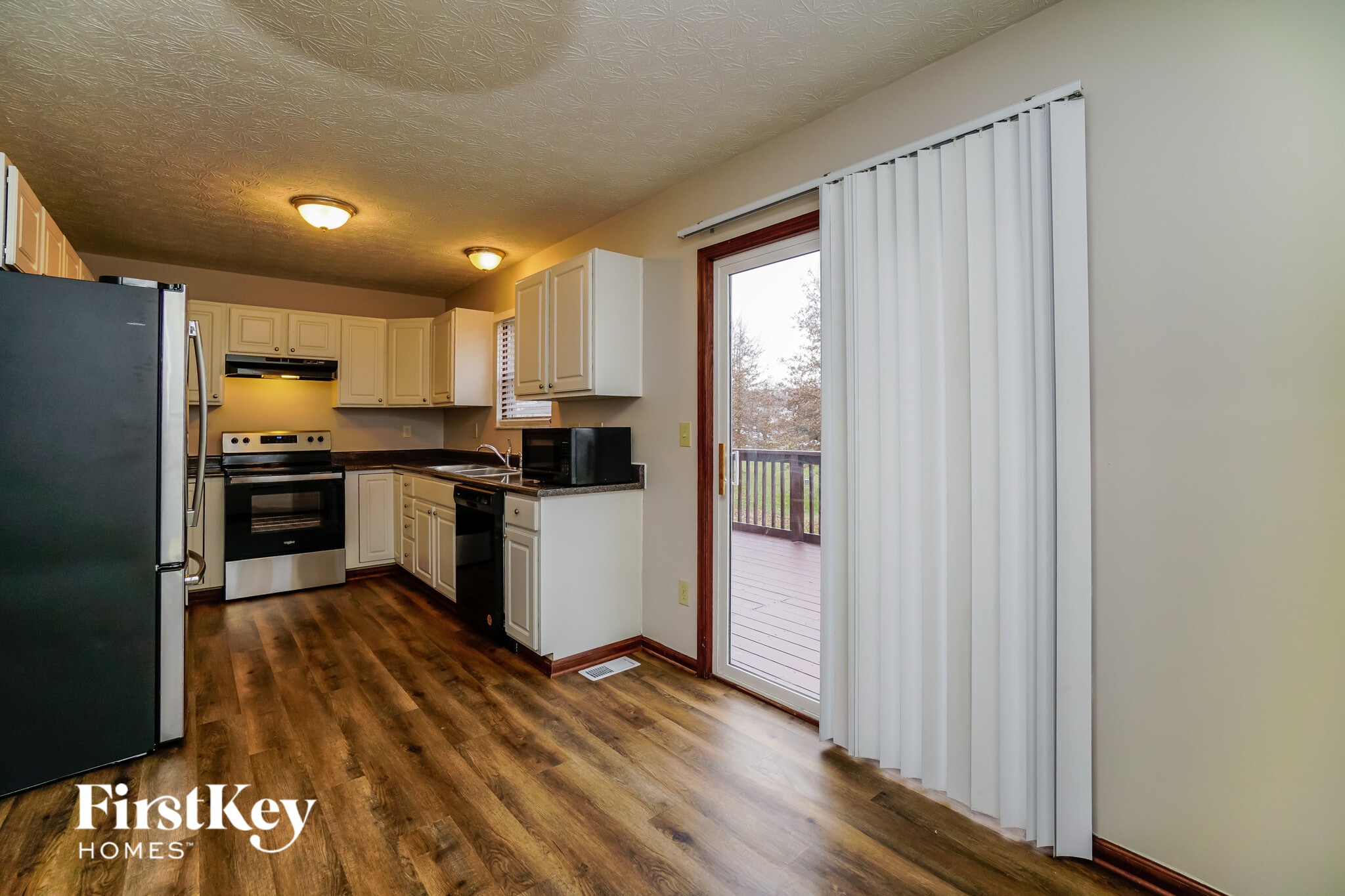 Building Photo - 455 Dover Pond Dr