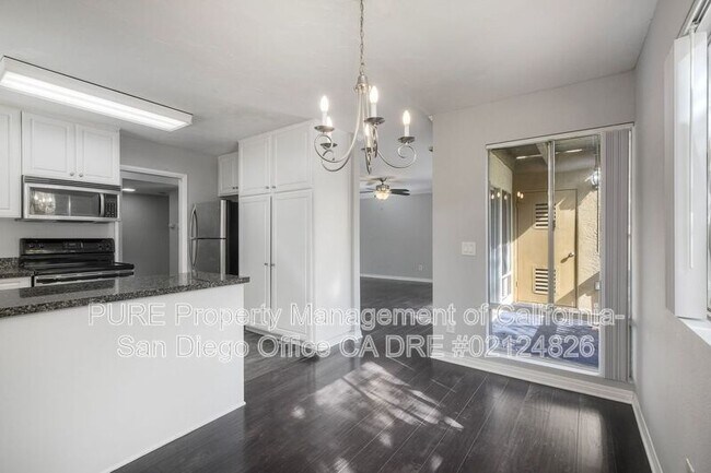 Building Photo - 17181 W Bernardo Dr