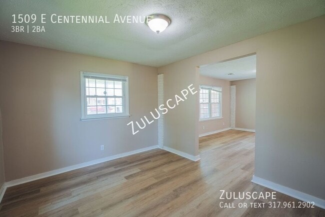Building Photo - 1509 E Centennial Ave