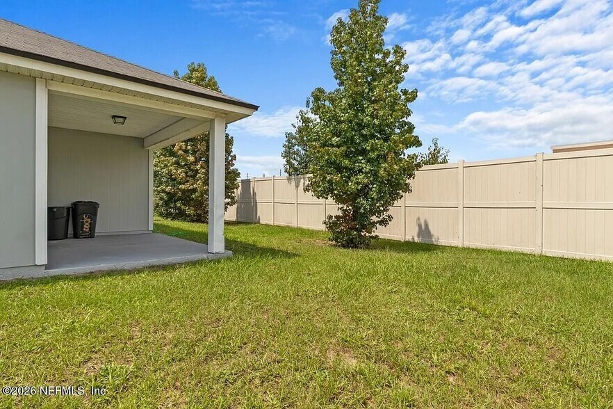 Building Photo - 9155 Mill Grove Dr