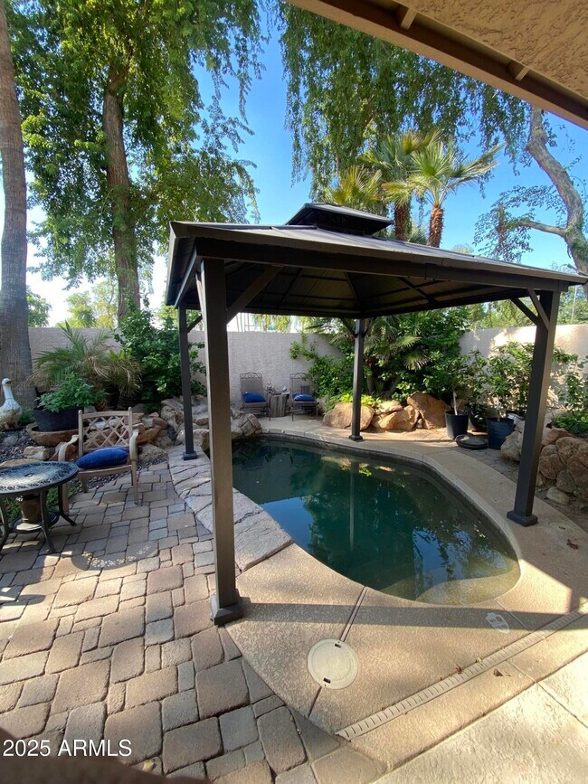 Building Photo - 3376 N 130th Ave