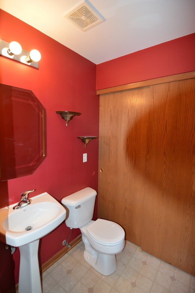 Building Photo - 206 Terra Firma Ln