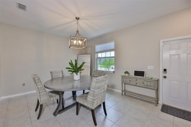 Building Photo - 9454 Channing Hill Dr