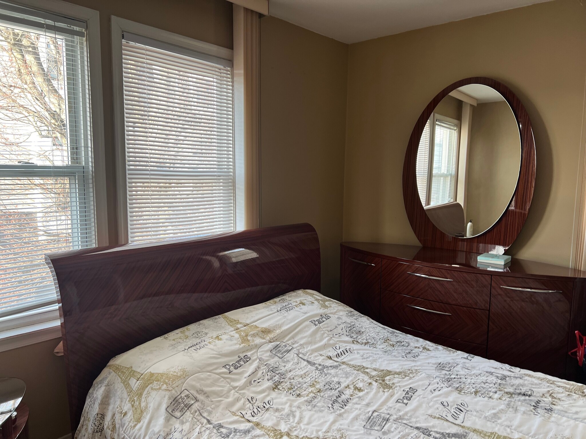 Building Photo - 2018 Jones Rd